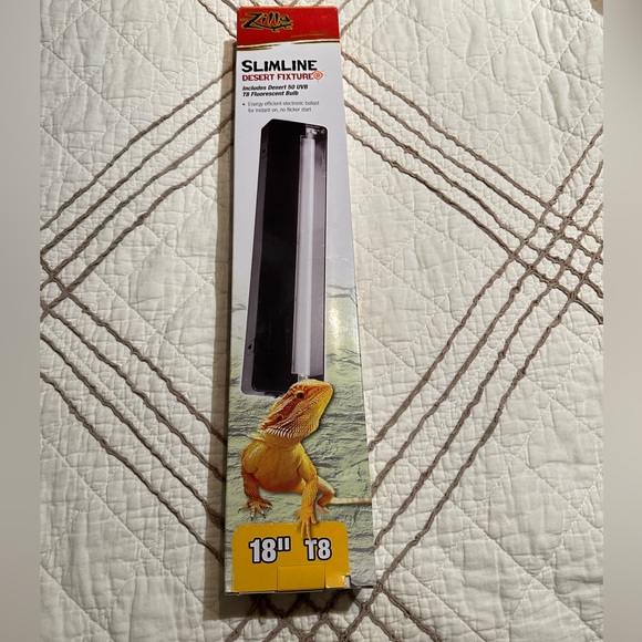 Zilla Reptile Bnib Zilla 8 T8 Slimline Desert Fixture Desert 5 Uvb